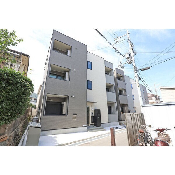 アルタイ石橋阪大前の物件外観写真