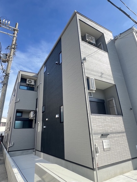 ハーモニーテラス墨江の物件外観写真