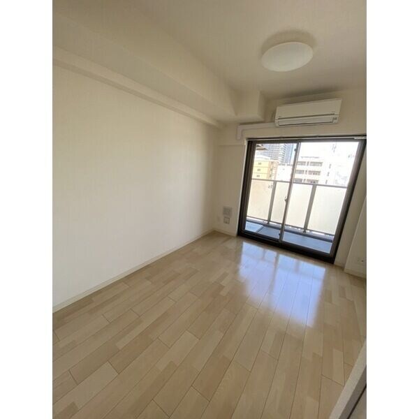 アーデンタワー本町イーストの物件内観写真