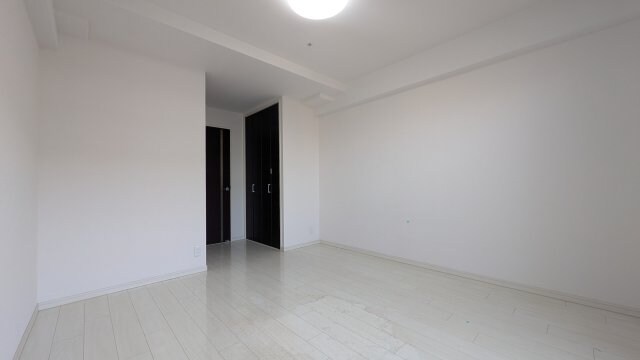 レジディア新大阪の物件内観写真