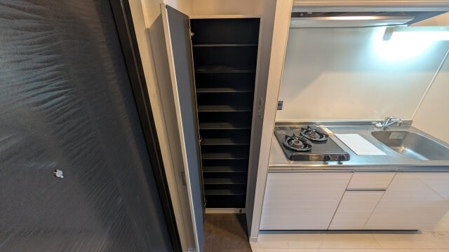 レジディア新大阪の物件内観写真