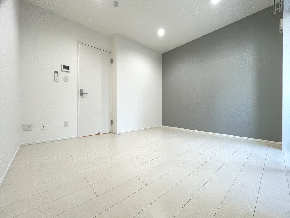 レジュール・ウールの物件内観写真