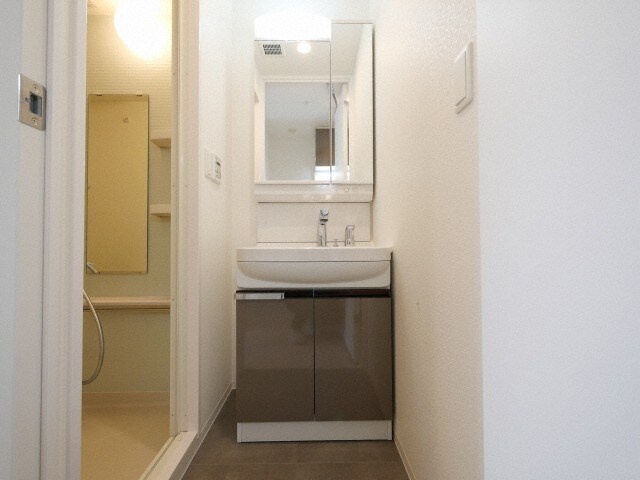 Dimus新大阪の物件内観写真