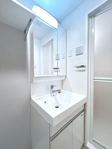 ファーストフィオーレ北大阪リアンの物件内観写真