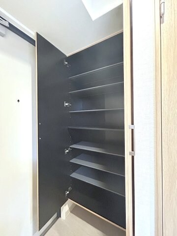 ファーストフィオーレ北大阪リアンの物件内観写真