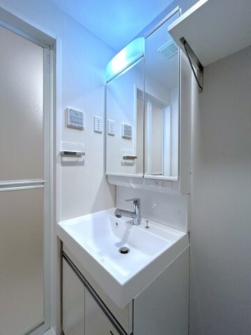 ファーストフィオーレ北大阪リアンの物件内観写真