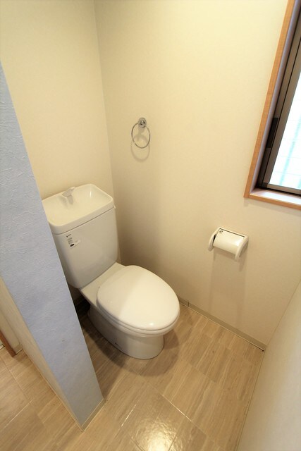 ヴィアーレ南町の物件内観写真