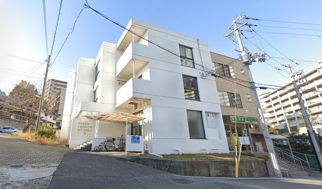 グリーンハイツ妙法寺　B棟の物件外観写真