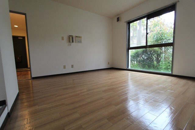 グリーンハイツ妙法寺　B棟の物件内観写真