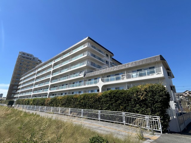 朝霧駅 徒歩6分 3階の物件外観写真