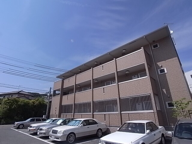 オブ・ヴィラージュの物件外観写真