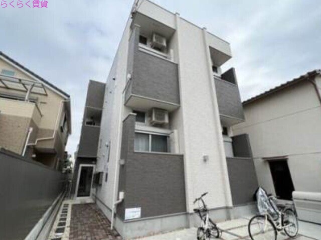 吹田駅 徒歩9分の物件外観写真