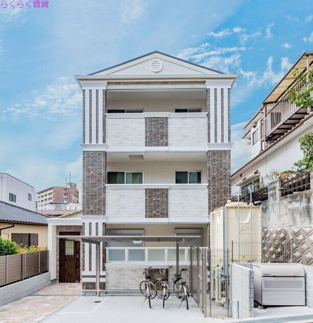 牧野駅 徒歩3分の物件外観写真