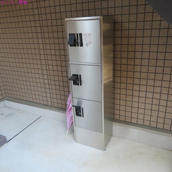 武庫川駅 徒歩3分 1階の物件外観写真