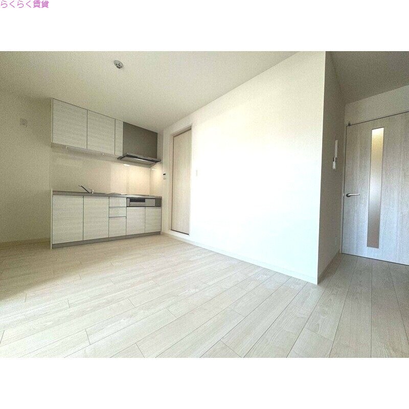 郡津駅 徒歩9分 2階の物件内観写真