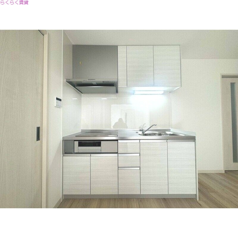 郡津駅 徒歩9分 2階の物件内観写真