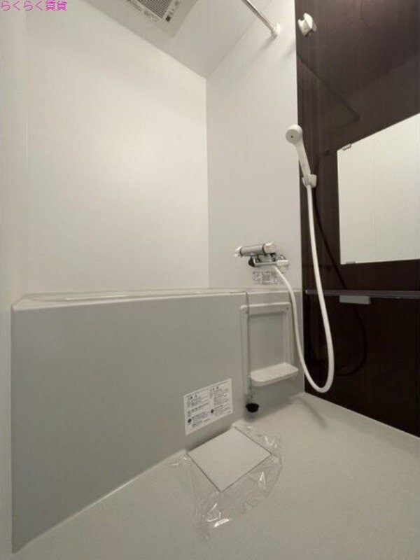 伏見稲荷駅 徒歩4分 1階の物件内観写真