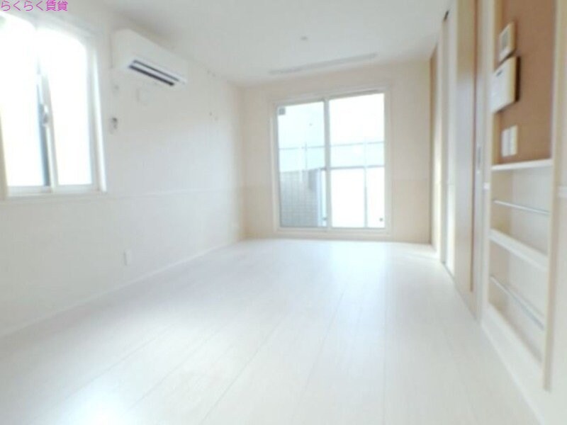 岡町駅 徒歩3分 2階の物件内観写真