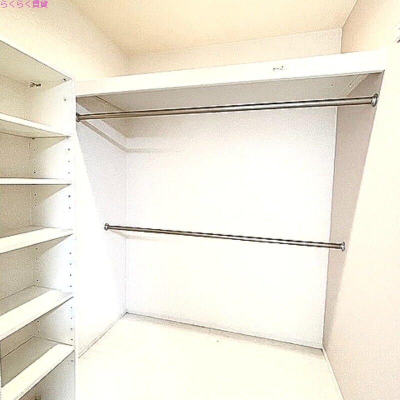 岡町駅 徒歩3分 2階の物件内観写真