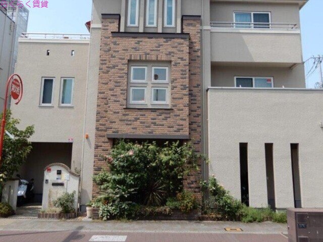 清水駅 徒歩3分の物件外観写真