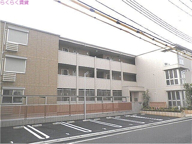 高井田駅 徒歩3分の物件外観写真