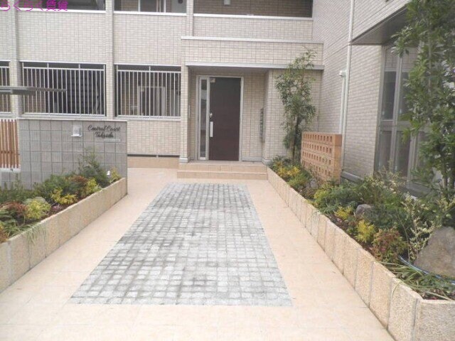 高井田駅 徒歩3分 3階の物件外観写真