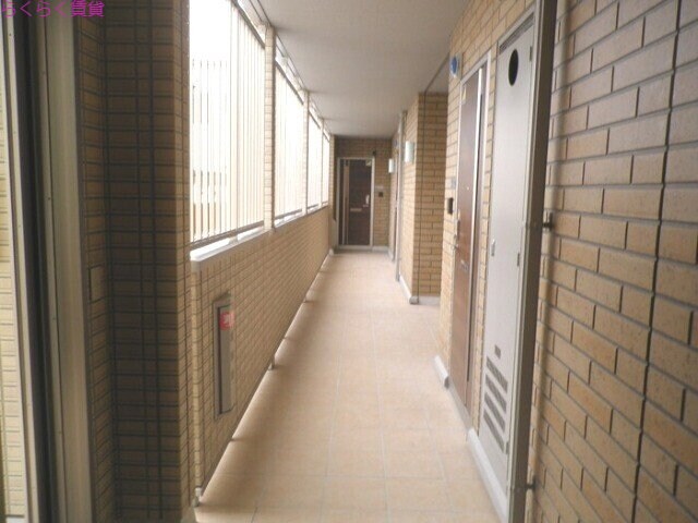 高井田駅 徒歩3分 3階の物件外観写真