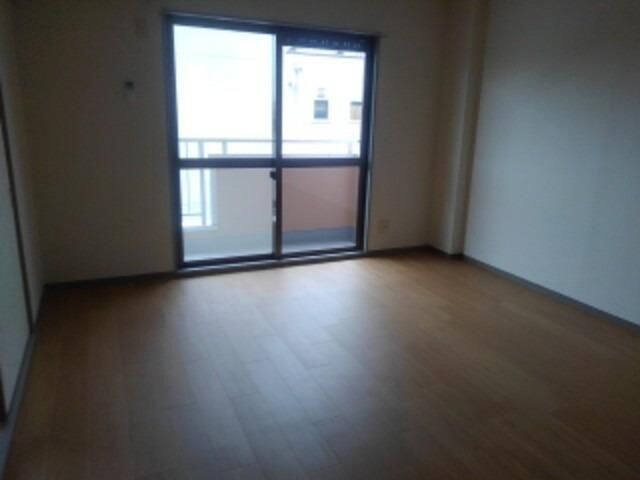 サンモール金剛の物件内観写真