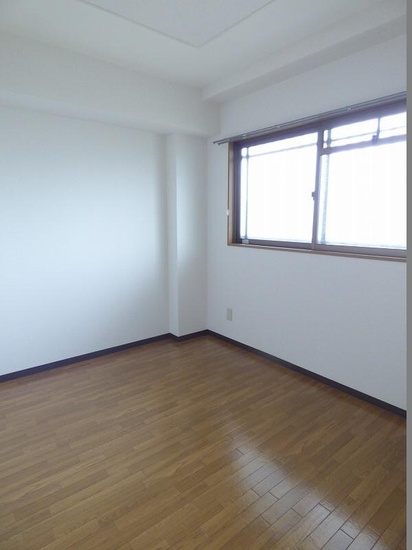 アレーゼＦの物件内観写真