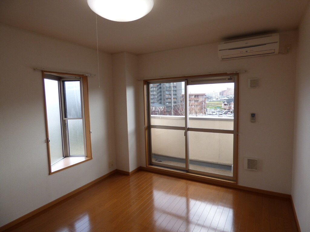 タカンドの物件内観写真