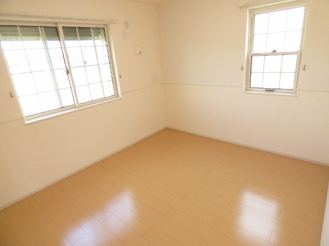 カルム エレガンスの物件内観写真