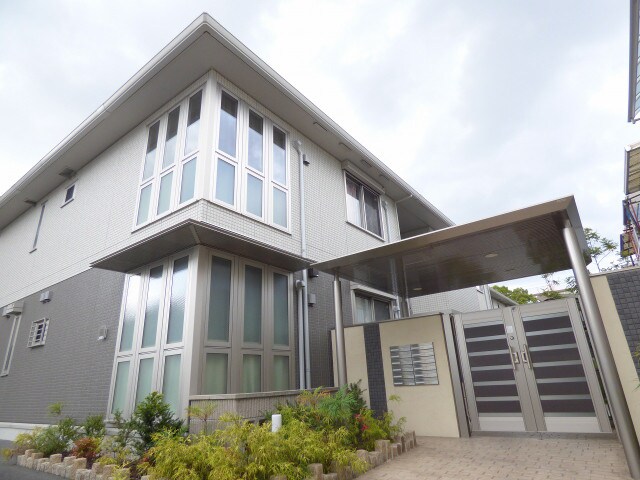 クリサンテーモの物件外観写真