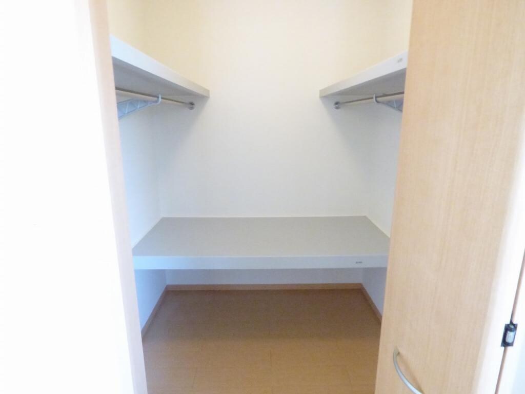 プランドールソフィアA棟の物件内観写真