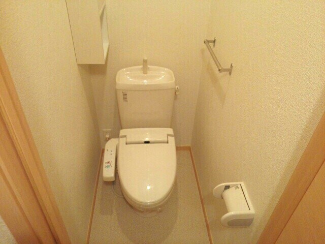 ネオ　プロヴィデンスの物件内観写真