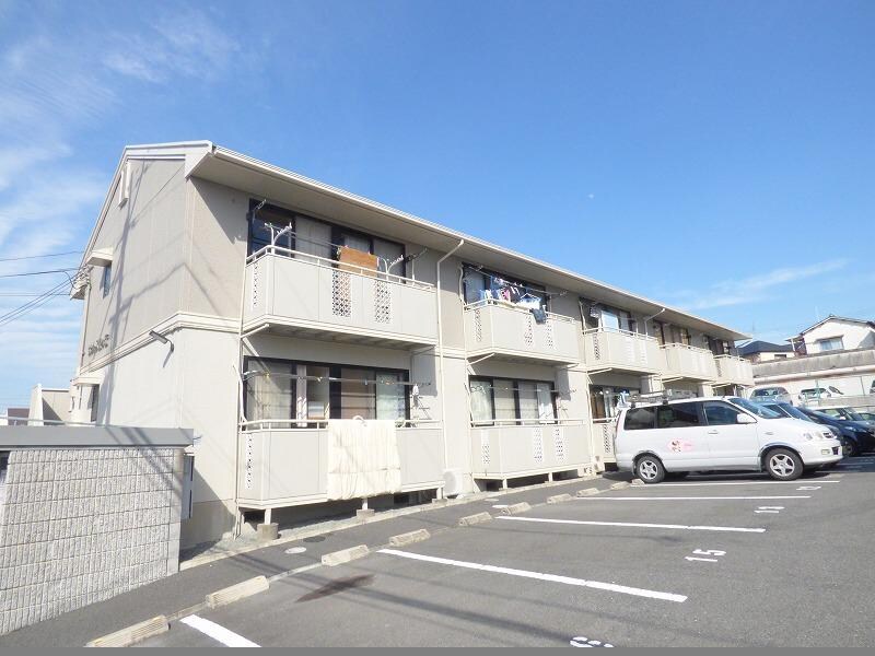 サントス泉ヶ丘の物件外観写真