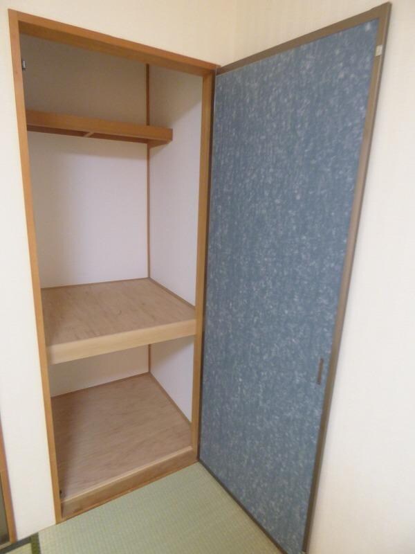 サントス泉ヶ丘の物件内観写真