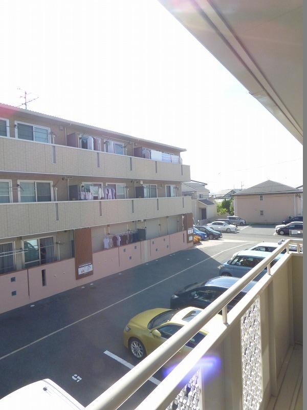 サントス泉ヶ丘の物件内観写真