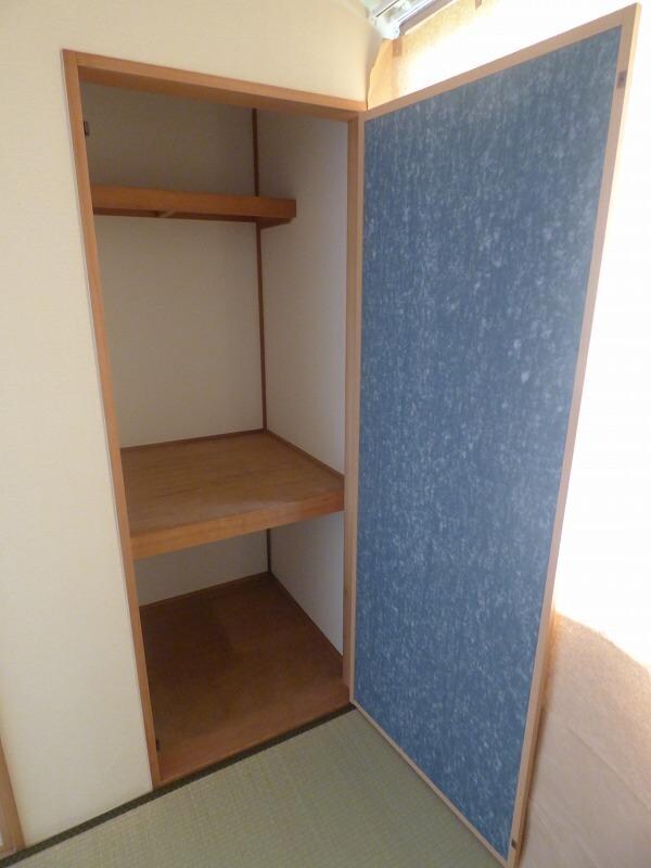 サントス泉ヶ丘の物件内観写真