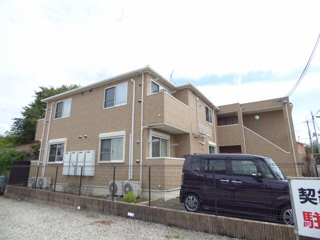 フルー　リールの物件外観写真