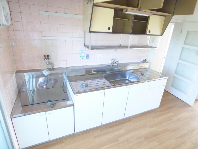 ヴィラナリー狭山6号棟の物件内観写真