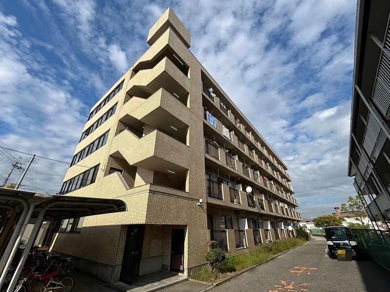 パックス楠の物件外観写真