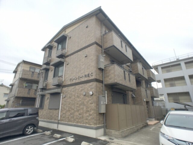 グリーンコート初芝　Ｃの物件外観写真