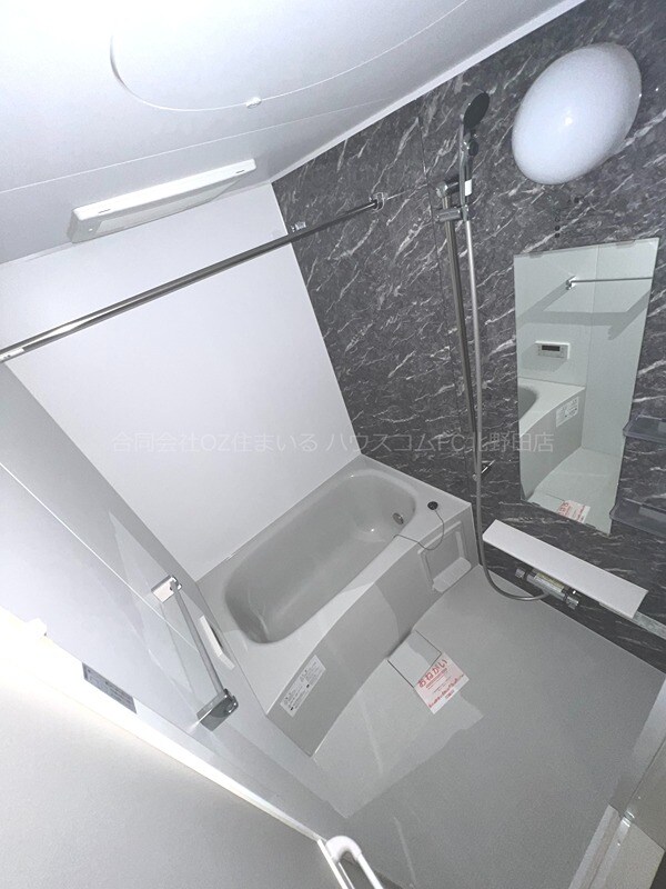 エレガント　オハナの物件内観写真