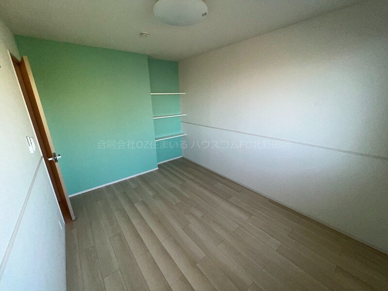 エレガント　オハナの物件内観写真