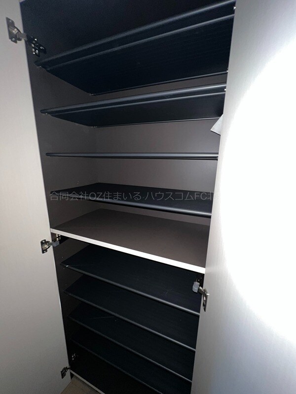 エレガント　オハナの物件内観写真