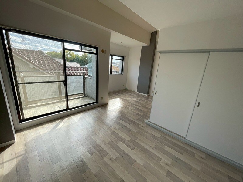 アデューウエダの物件内観写真