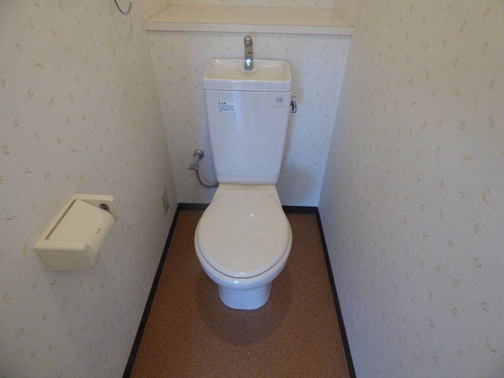 ホワイトロートスの物件内観写真