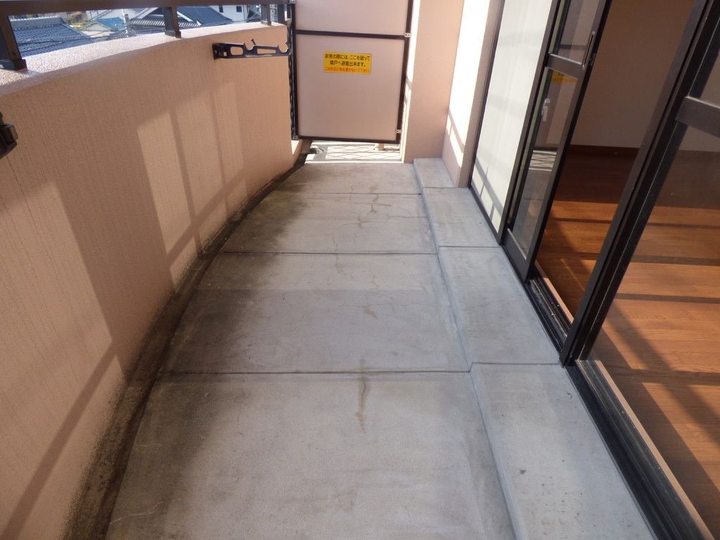 ホワイトロートスの物件内観写真