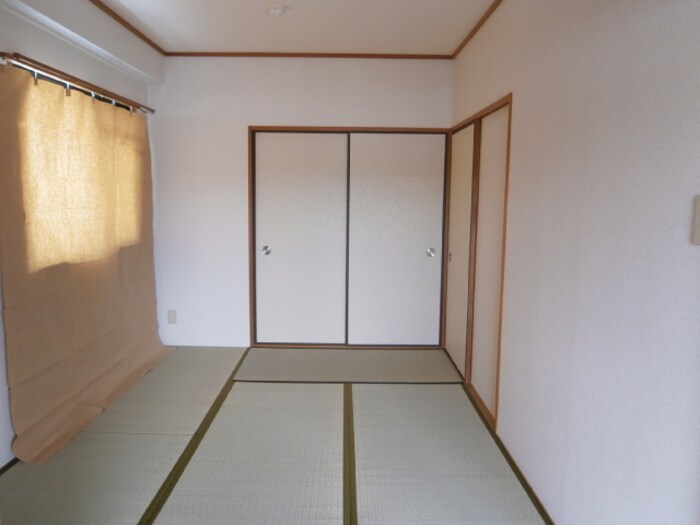 ホワイトロートスの物件内観写真