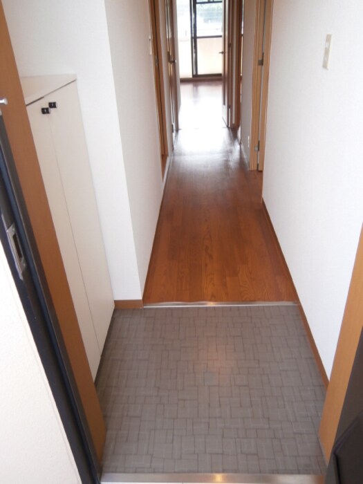 ホワイトロートスの物件内観写真